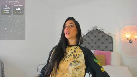 Valentina  online show from June 2026 11:57:02 AM