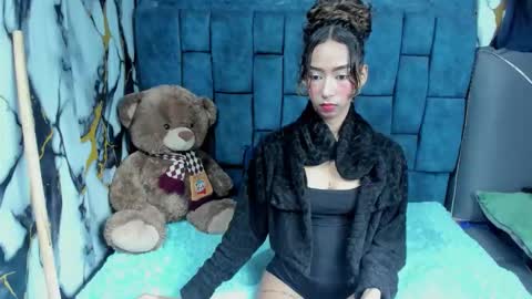 valentinaklean1 online show from June 2026 01:40:01 AM