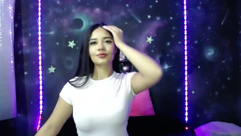Snapshot of valentinarojass_ chatting on February 2026 02:29:01 PM valentinarojass_ online show from February 2026 02:29:01 PM