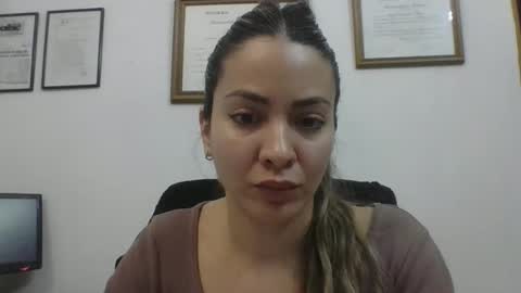 Snapshot of valentinaseleni24 chatting on October 2025 07:05:01 PM valentinaseleni24 online show from October 2025 07:05:01 PM