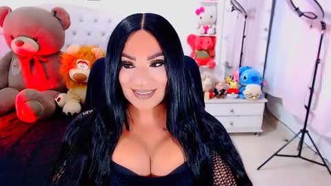 Snapshot of valentinaxqueen chatting on December 2024 12:30:02 AM online show from December 2024 12:30:02 AM