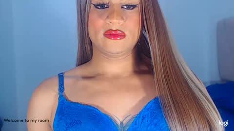 Snapshot of valentinaxxxdoll chatting on February 2026 07:45:02 PM VALENTINA online show from February 2026 07:45:02 PM