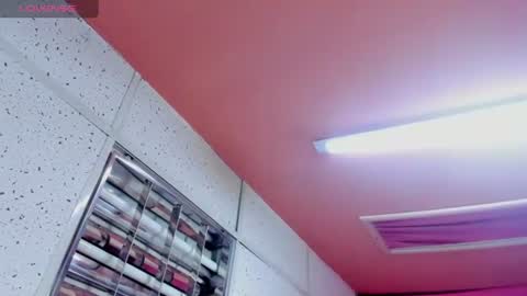 valentinee_xo online show from July 2026 07:13:01 AM