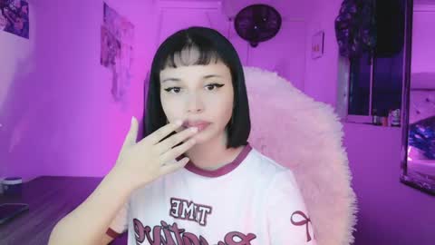 Snapshot of valentinna_5 chatting on February 2026 07:29:01 AM Danielle Please help me to reach 300 thumbs up online show from February 2026 07:29:01 AM