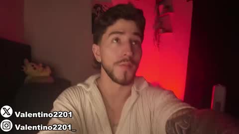 valentino online show from March 2025 01:59:02 AM