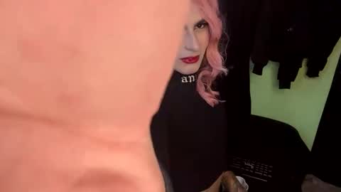 Snapshot of valentino_bs chatting on January 2026 07:49:02 PM valentino_bs online show from January 2026 07:49:02 PM