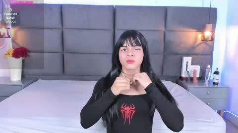 Snapshot of valentino_moon chatting on September 2025 02:55:01 AM valentino moon online show from September 2025 02:55:01 AM