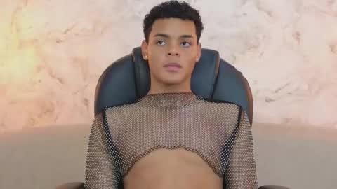 Snapshot of valentino_thompson chatting on September 2025 07:50:01 PM valentino_thompson online show from September 2025 07:50:01 PM