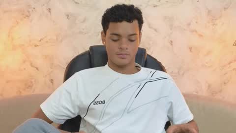 Snapshot of valentino_thompson chatting on September 2025 07:30:01 PM valentino_thompson online show from September 2025 07:30:01 PM