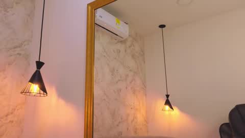 Snapshot of valentino_thompson chatting on October 2025 09:03:01 PM valentino_thompson online show from October 2025 09:03:01 PM