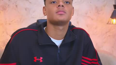 Snapshot of valentino_thompson chatting on October 2025 08:40:02 PM valentino_thompson online show from October 2025 08:40:02 PM