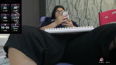 valeri_harpers4 online show from May 2026 03:21:02 PM