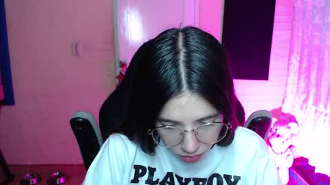   online show from January 2025 04:31:02 AM