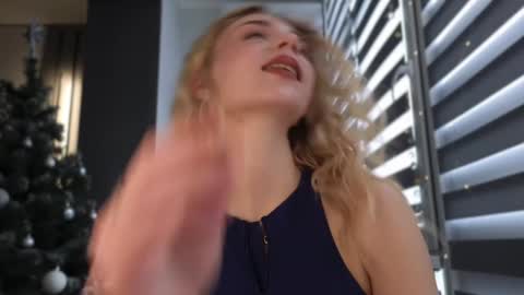 Valeria online show from January 2025 09:41:01 AM