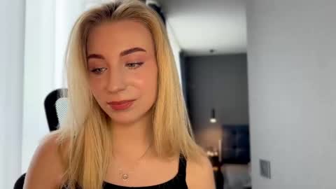 Valeria online show from February 2025 09:06:02 AM