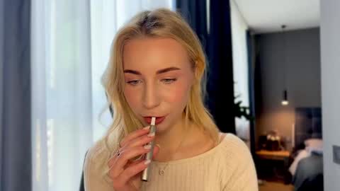 Valeria online show from February 2025 11:20:01 AM