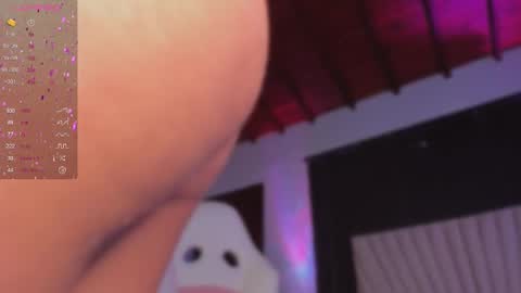 Snapshot of valeria_uribe22 chatting on February 2025 11:53:01 PM online show from February 2025 11:53:01 PM