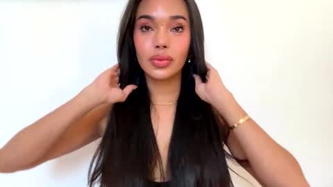 Snapshot of valeriadion chatting on September 2025 06:18:01 AM Valeria online show from September 2025 06:18:01 AM