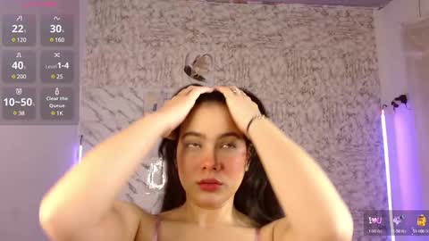 Snapshot of valeriadrems chatting on January 2025 12:41:02 PM Tell me vale online show from January 2025 12:41:02 PM