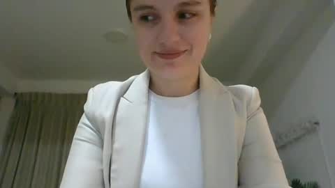 valeriafrannco online show from October 2025 11:57:02 PM