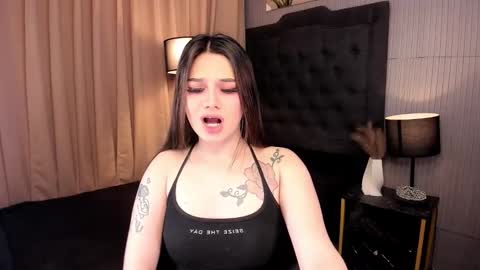 Valeria online show from November 2025 11:54:01 AM