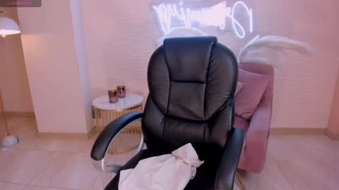 Valeria online show from January 2025 09:15:01 AM