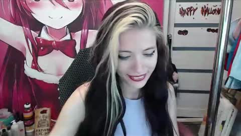 ValeriaXKiss online show from May 2026 02:36:02 PM