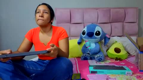 Snapshot of valeriaxxnova chatting on February 2026 02:56:01 AM valeria online show from February 2026 02:56:01 AM