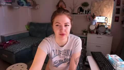 Lera online show from May 2026 10:44:01 AM