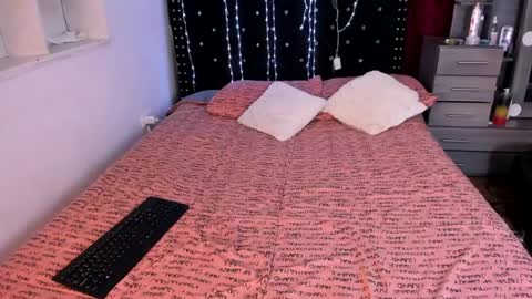 valerie luxe   online show from July 2026 04:19:02 AM