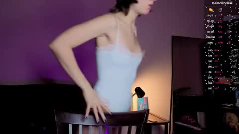 Snapshot of valerie_mooon chatting on October 2025 10:55:01 PM Kristi moony online show from October 2025 10:55:01 PM