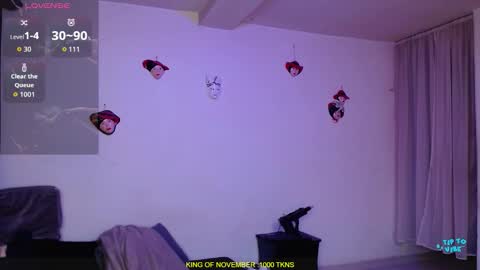 Snapshot of valerie_smile chatting on November 2025 07:43:02 AM Valerie online show from November 2025 07:43:02 AM