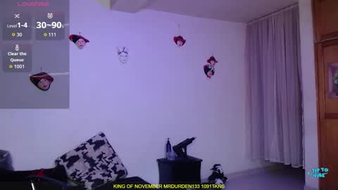 Snapshot of valerie_smile chatting on November 2025 08:59:01 AM Valerie online show from November 2025 08:59:01 AM