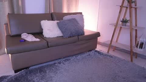 Valerie Style3 online show from November 2025 04:23:02 AM