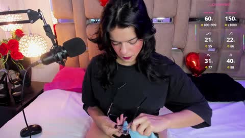 Valeria online show from February 2025 01:01:01 PM