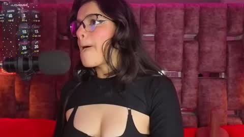 Valeria online show from September 2025 10:11:01 PM