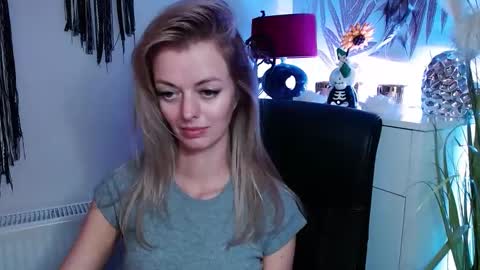 Snapshot of valerieluvsugar chatting on March 2025 12:41:02 PM Valerie online show from March 2025 12:41:02 PM