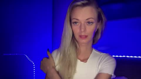 Snapshot of valerieluvsugar chatting on September 2025 08:41:02 PM Valerie online show from September 2025 08:41:02 PM