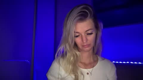 Snapshot of valerieluvsugar chatting on September 2025 09:26:02 PM Valerie online show from September 2025 09:26:02 PM