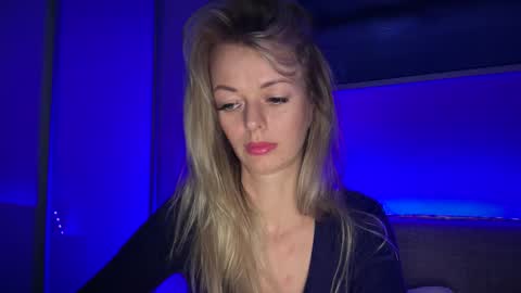 Snapshot of valerieluvsugar chatting on February 2026 05:52:01 PM Valerie online show from February 2026 05:52:01 PM