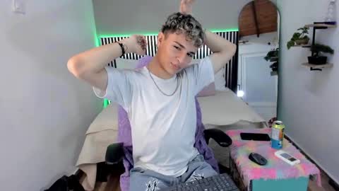 V A L E R I U S  online show from May 2026 12:49:01 AM