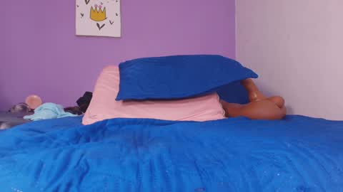 Valeryn online show from February 2025 06:08:01 AM