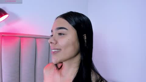 Cris  online show from May 2026 03:19:02 PM