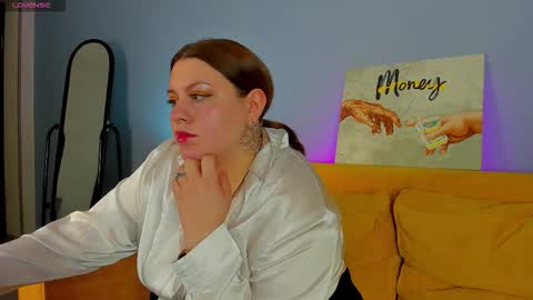 Snapshot of valery_grand chatting on February 2026 09:14:01 AM Valery online show from February 2026 09:14:01 AM