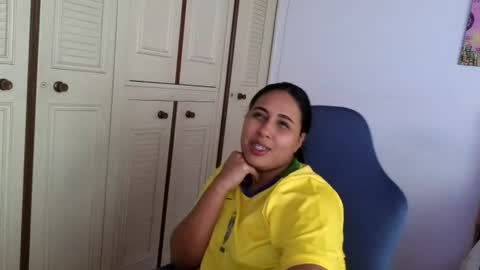 valery_lovex_ online show from June 2026 10:34:02 PM