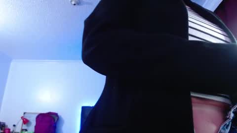 Valeria online show from September 2025 01:27:01 AM