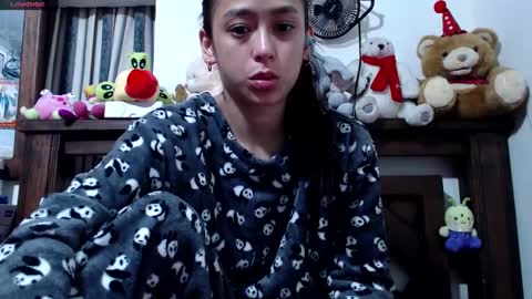 B V Naughty online show from February 2025 03:42:01 AM