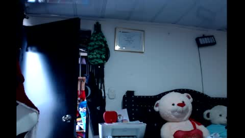 B V Naughty online show from April 2026 07:59:02 PM