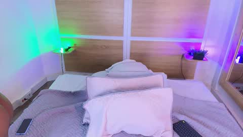 Valery  online show from February 2026 12:45:02 PM