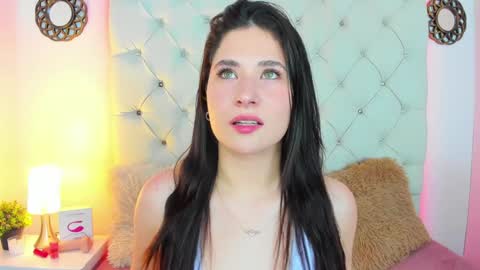 Snapshot of valeryfoxt chatting on January 2025 05:05:02 AM valery online show from January 2025 05:05:02 AM